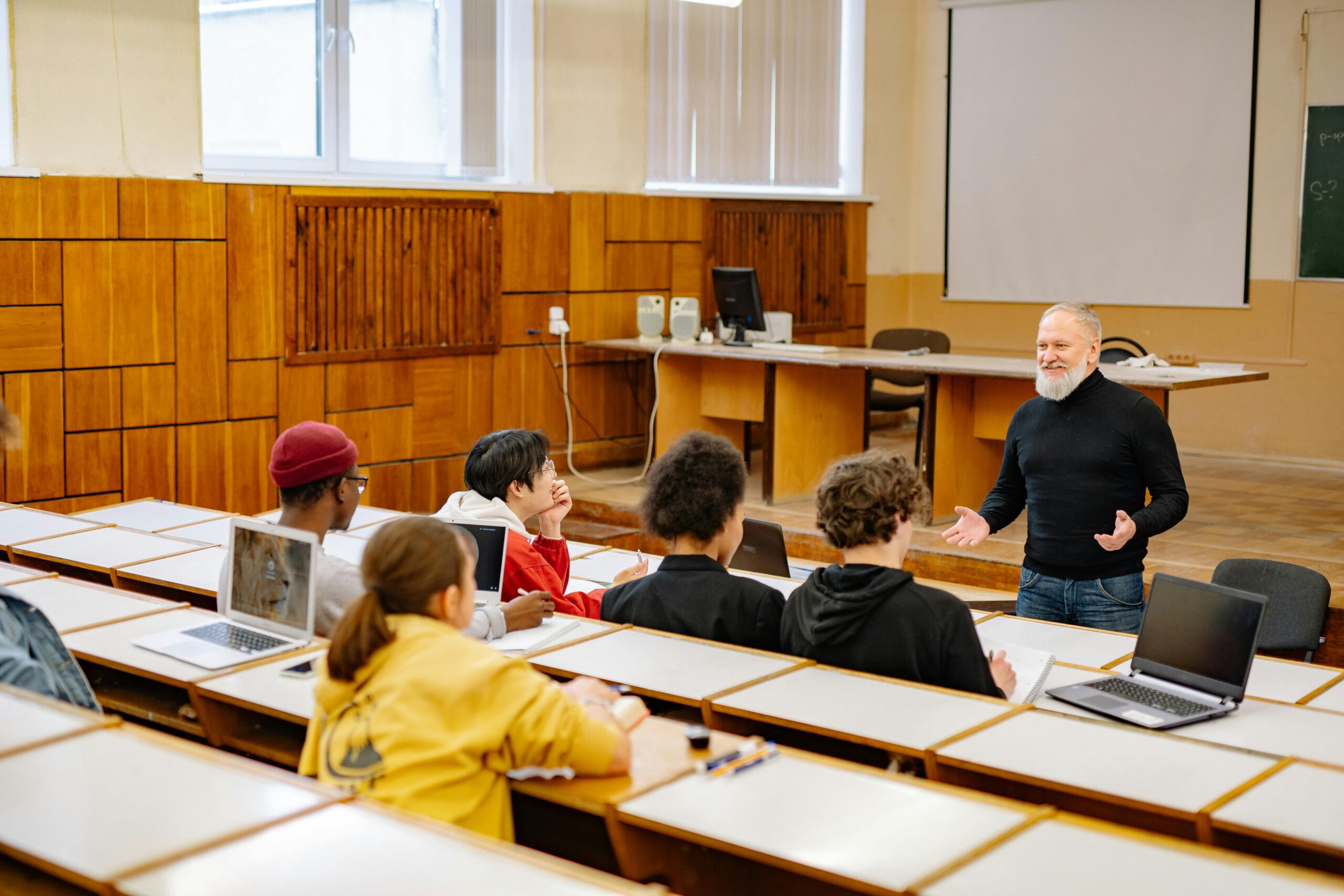 Für Hochschulen Gestik in heterogenen Seminaren